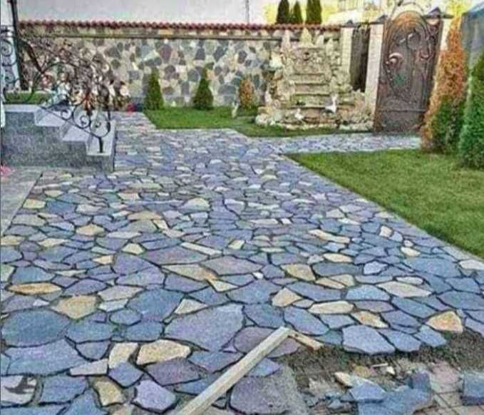 Piatra Naturala de Munte