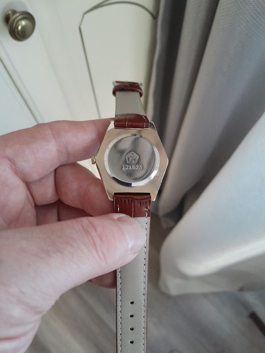 Продам часы СССР