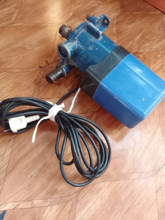 Продам электронасосс ,,Кама,,б/у.