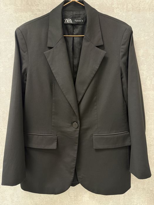 Пиджак женский черный Zara