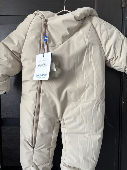 Продам комбинезон детский новый