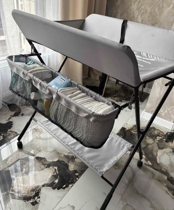 Пеленальный столик