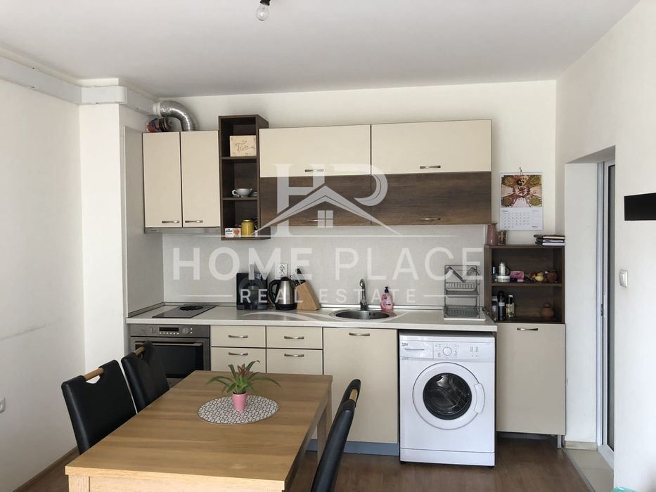 Дава се под наем Двустаен апартамент в Варна, Цветен квартал - 55 кв.м за 398.82 € - Снимка #1