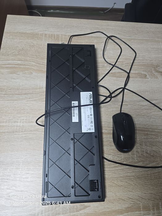 Pachet ASUS tastatura + mouse cu fir