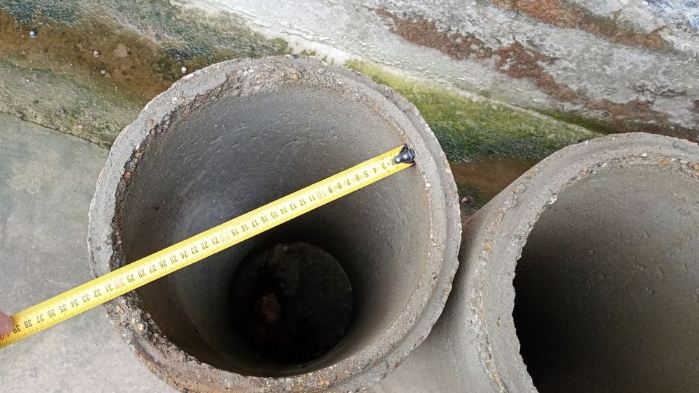 4 tuburi beton diametrul 35 cm lung. 1 m