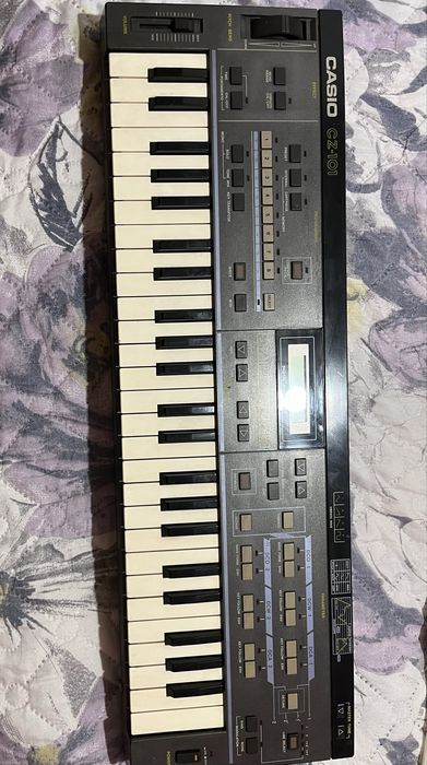 Синтезатор Casio CZ-101