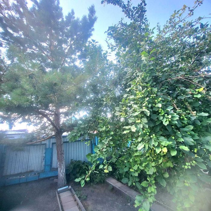 Дом / в районе 8 м-на