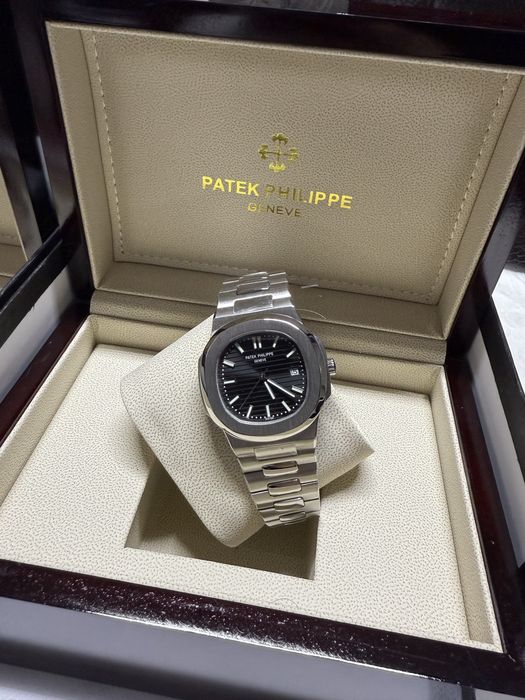 Patek philippe 42 mm , AUTOMATIC- full box