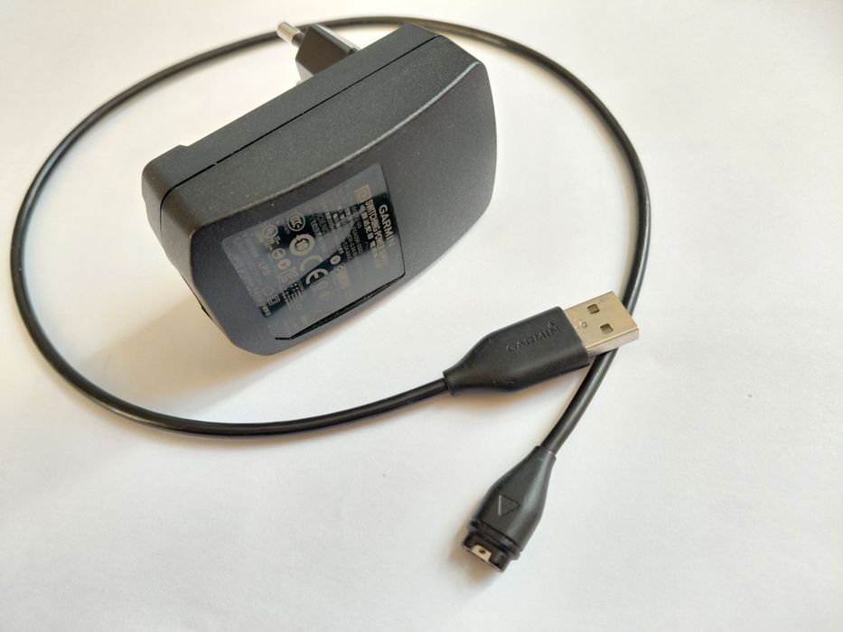 Garmin USB зарядно Оригинално