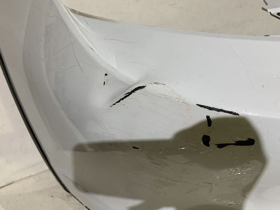 Bara spate Porsche Taycan, 2020, 2021, 2022, 2023, 2024, cod origine OE 9J0807421E.