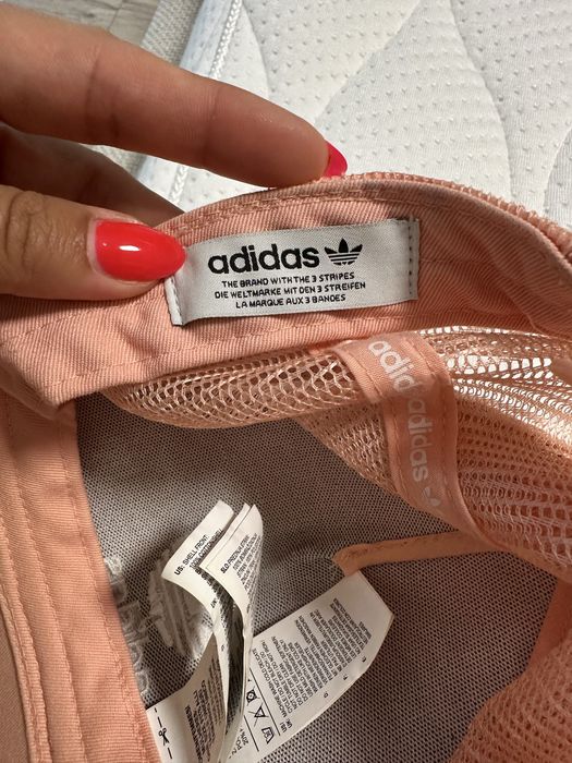 Оригинална шапка Adidas