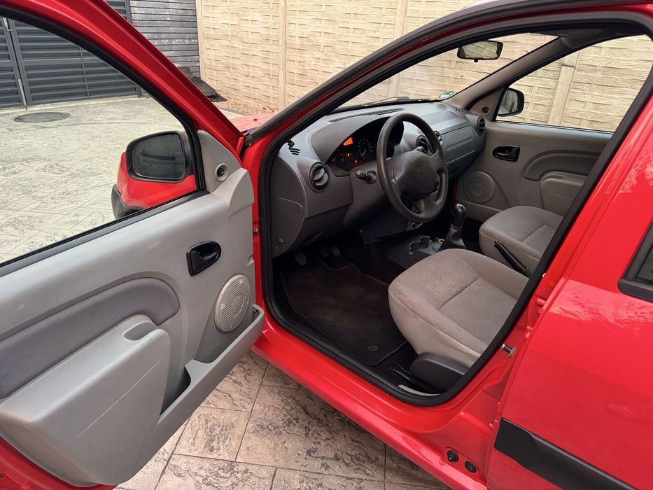 LOGAN MCV, Dokker, Lodgy 1.4 MPI / 79 CP / 2009 / AC