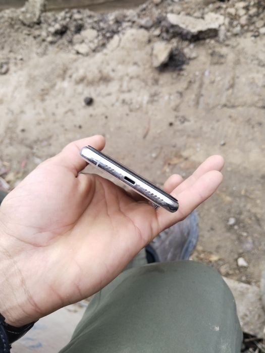 Айфон 11про продам