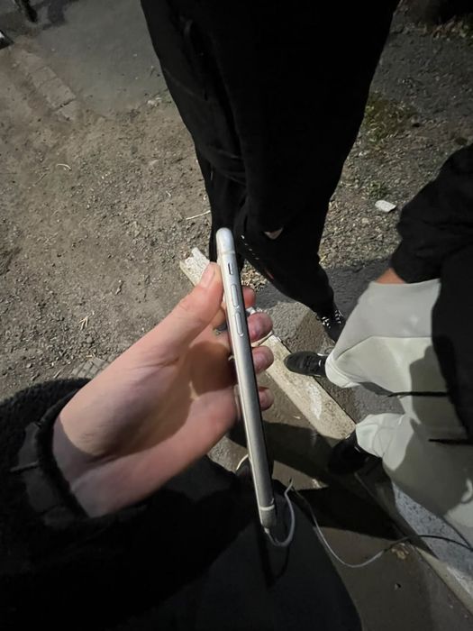 СРОЧНО продам айфон 11