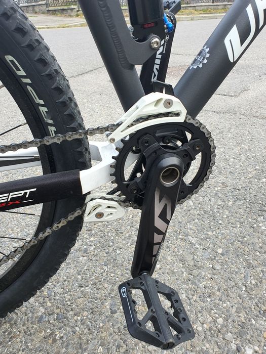 Bicicleta  Univega Alpina Sl-1 full suspension,roti pe 26".