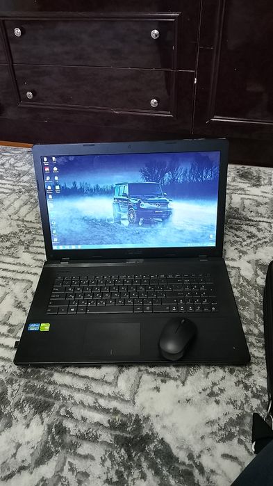 Продам  срочно ноутбук