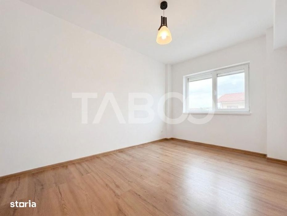 Apartament 2 camere decomandate de vanzare cu garaj si boxa Sobarilor
