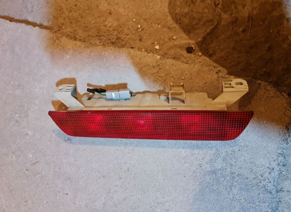 Центральный стоп сигнал, Прадо 95.