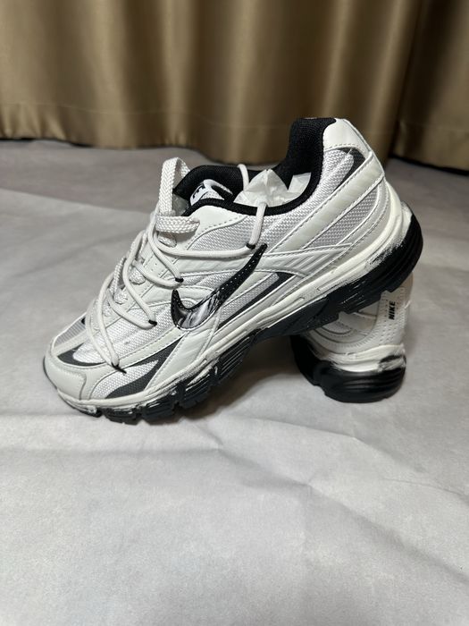 Кроссовки муж NIKE INITIATOR
