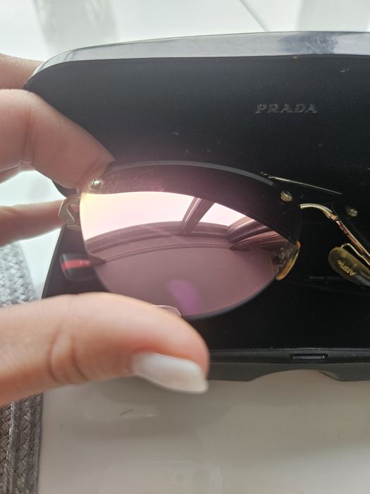 Слънчеви очила Prada