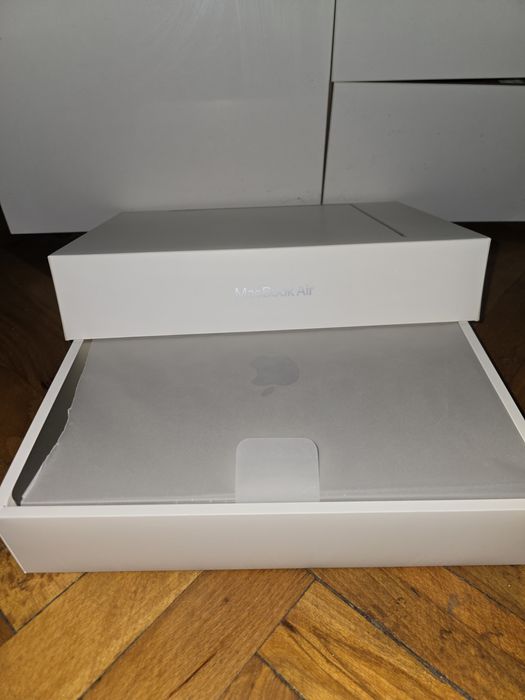 Macbook Air 13 M3 Chip