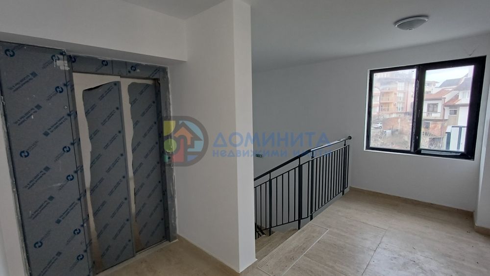 Продава се Едностаен апартамент в Царево - 54 кв.м за 612 €/кв.м - Снимка #7