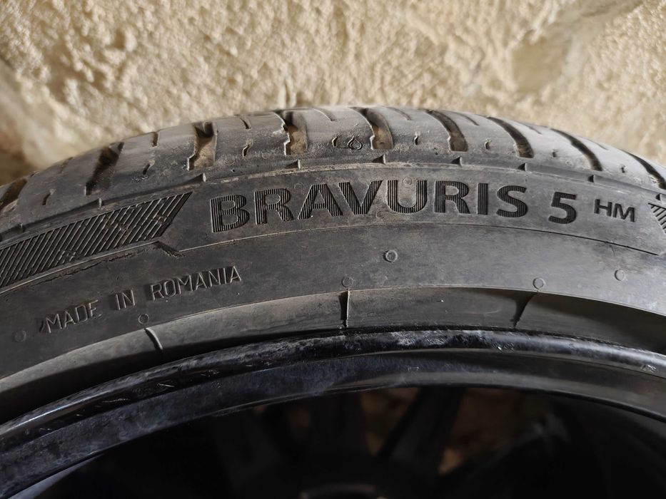 Джанти за BMW 5/120R19 комплект с летни гуми 245/35/R19