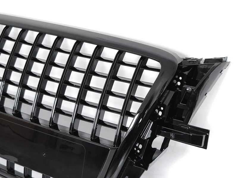 Решетка без емблема черен Гланц Audi Q5 8R Ауди 2008 - 2012