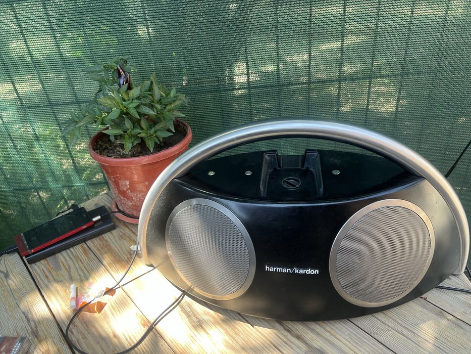 Продам калонку harman/kardon оригинал звук бомба