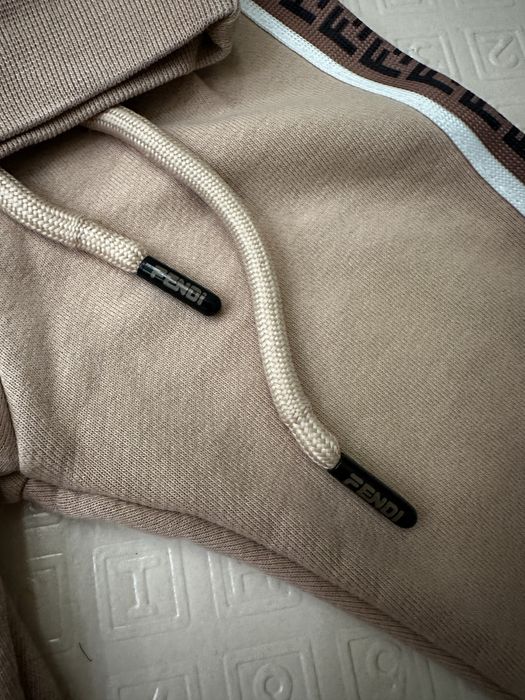 Зимен комплект Fendi 3-6 месеца