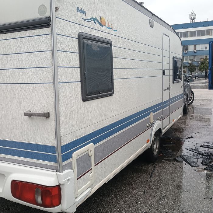 Продавам каравана марка хоби .