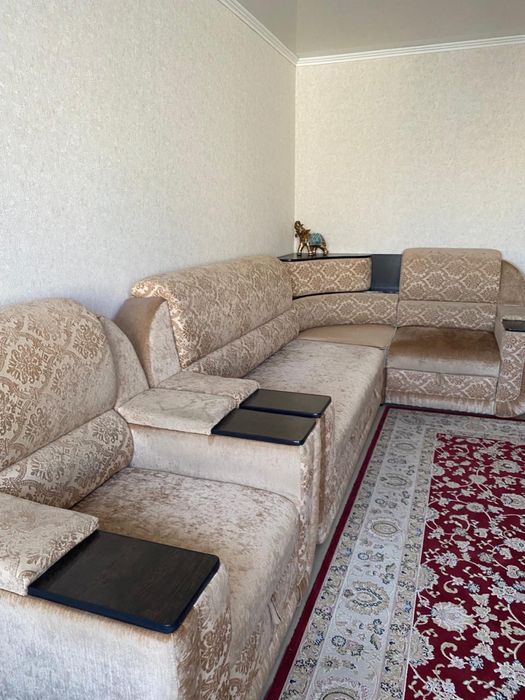 Продам диван в отличгом состоянии