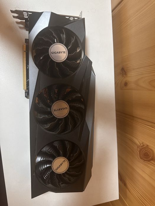 Gigabite GeForce RTX 3080 gaming OC 10G