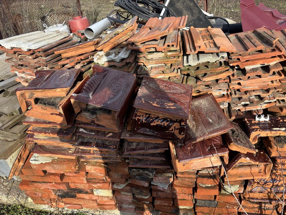 Caramida si teracota rosie