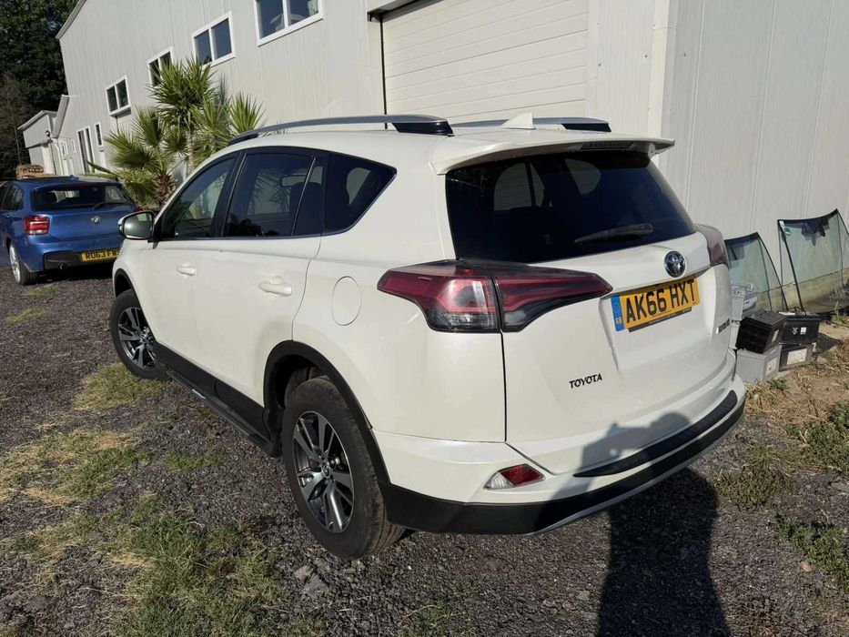 Toyota RAV4 2016 г. 2.0 D4D 143кс НА ЧАСТИ