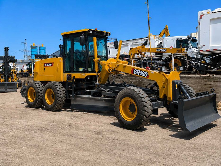 Автогрейдер XCMG GR180 муддатли туловга ва лизингга!