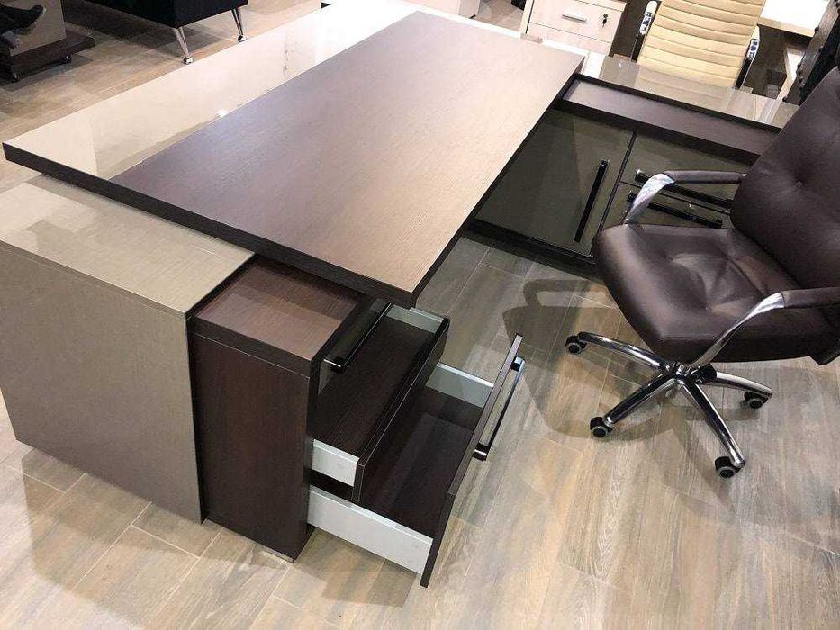 Комплект офисный мебель (Офисный стол руководителя)