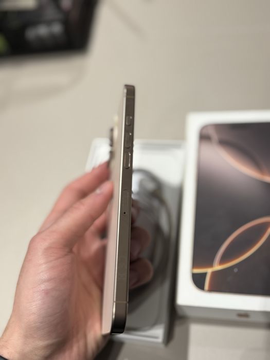 Iphone 16 Pro Max 256 Desert Titanium