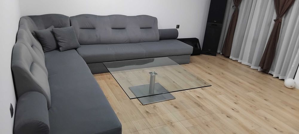 Голям ъглов диван с размери 3м /3.5м цена 1550лв