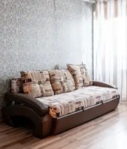 Продам диван недорого