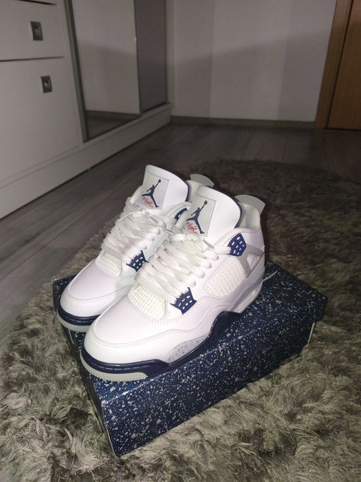Jordan 4 midnight navy