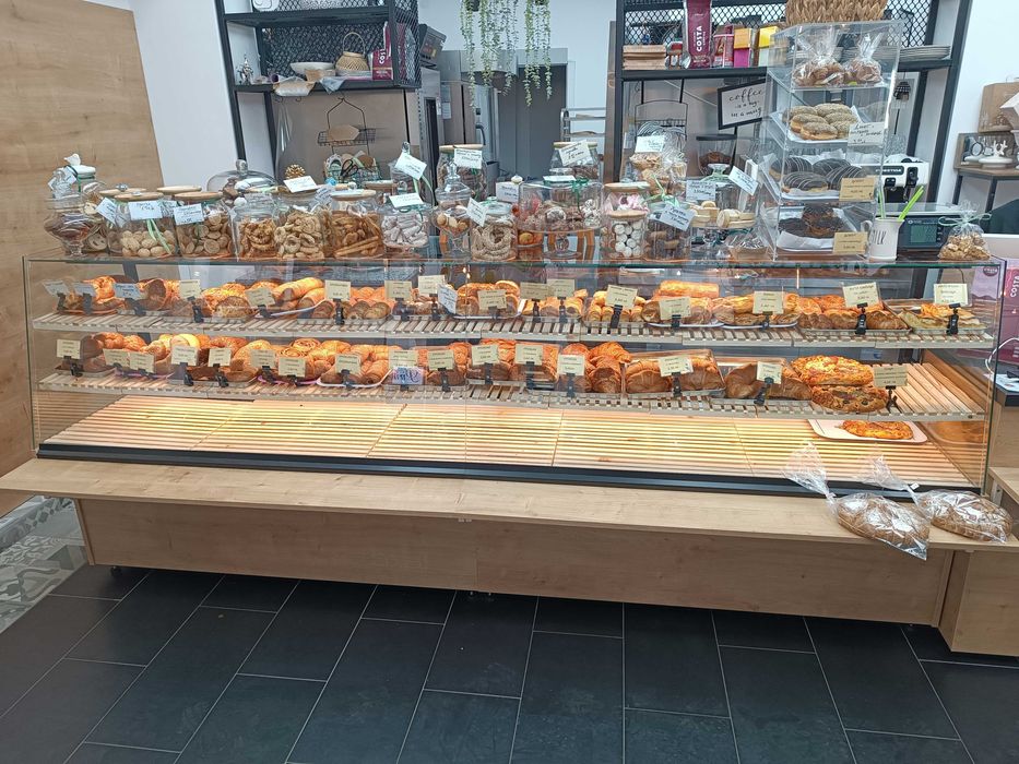 Топли Бен Мари и хладилни витрини за бързо хранене - по поръчка