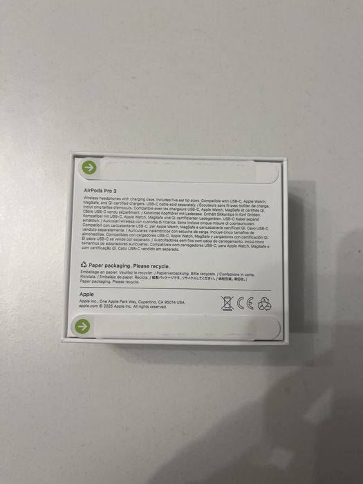 Безжични слушалки Apple - AirPods Pro 3, TWS, ANC, бели