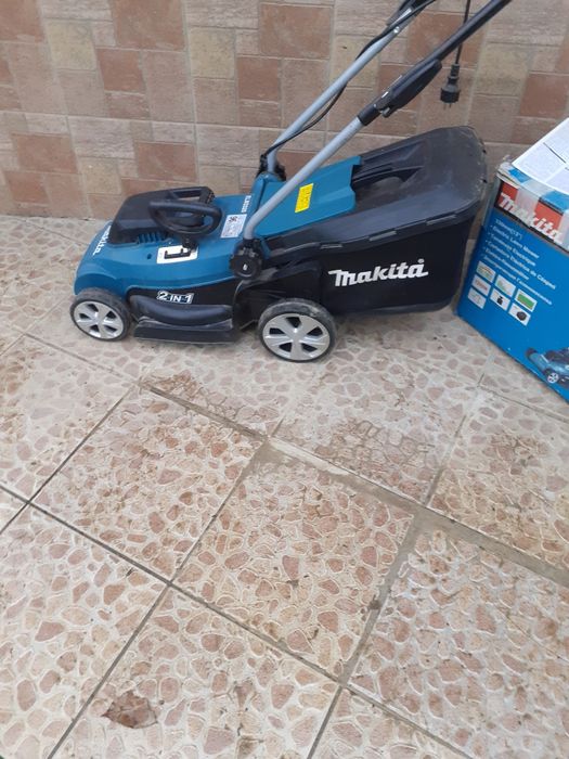 Продавам ел. Косачка Макита ELM 3320.