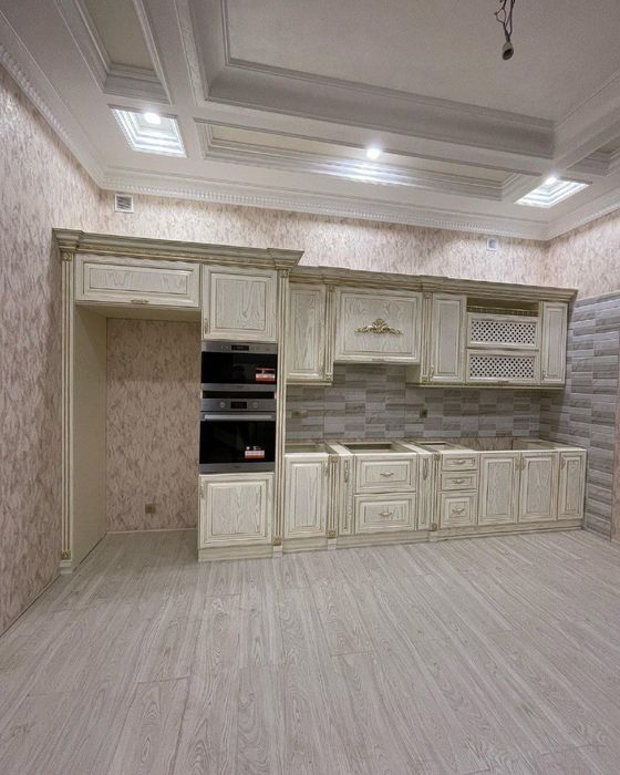 Kirashinni kuxinni shkaf