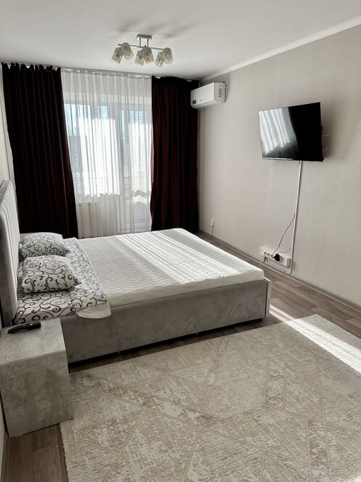 1 ком кв 4мкр 6д Посуточно