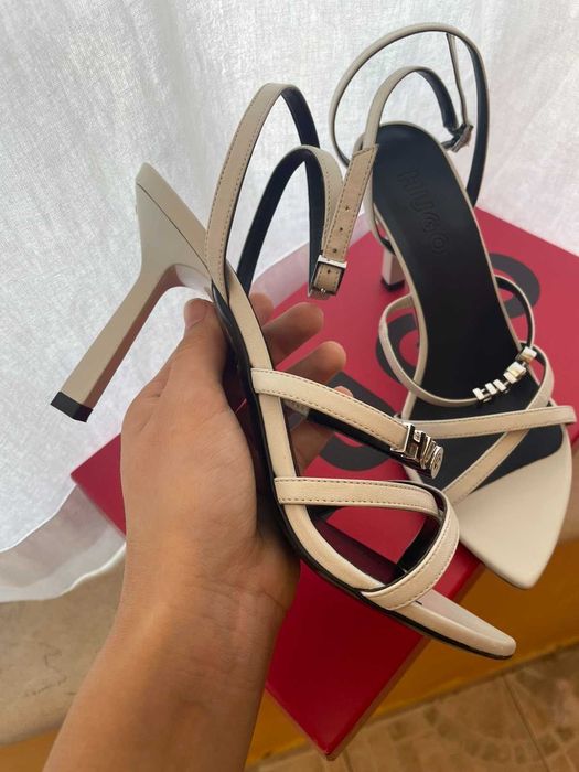 HUGO елегантни сандали с тънък ток Естествена кожа номер 38