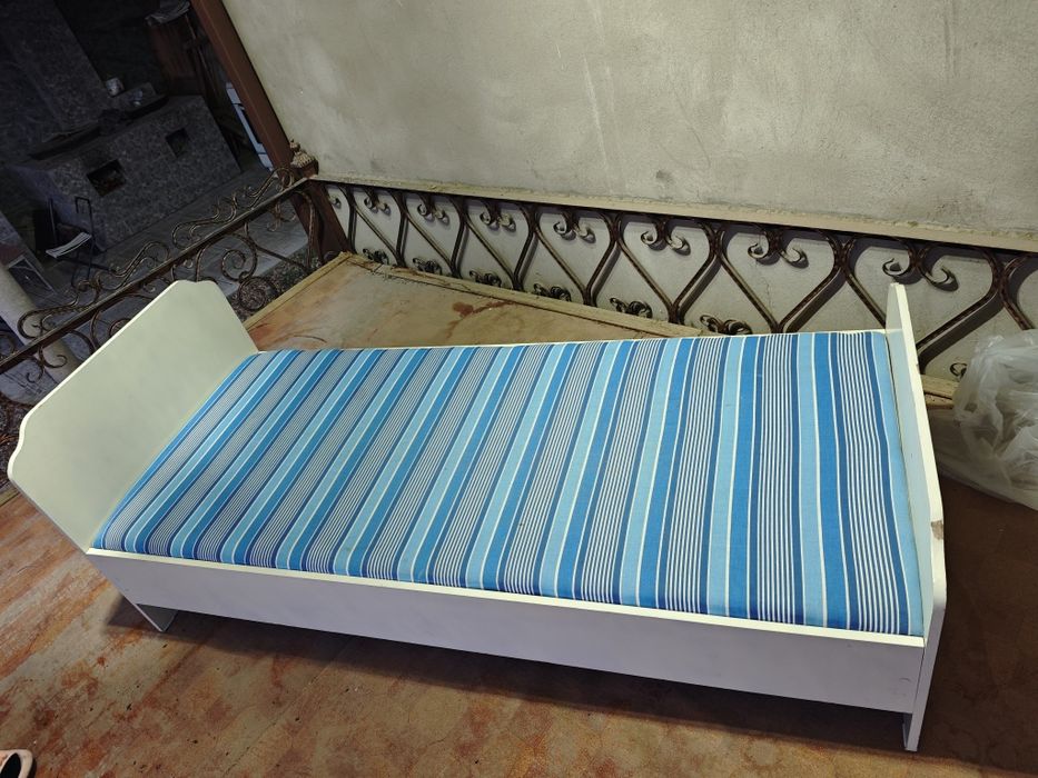 Кровать, одноместная