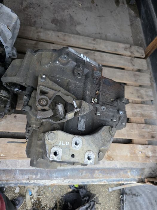 Cutie Viteze JLV HDV Passat B6 Audi A3 Golf 5 2.0