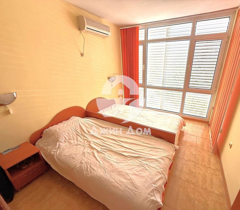 Tристаен апартамент с НИСКА ТАКСА ПОДДРЪЖКА в к-с „Елит 1“, Слънчев б